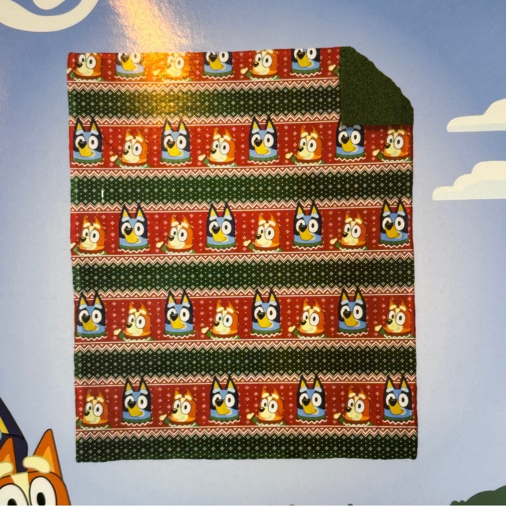 Popular Bluey & Bingo Holiday Silk Touch‎ Faux Throw. 50x60 -NEW- BBC Studios